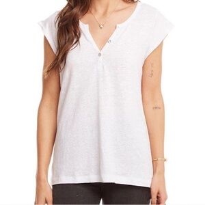 NWT women’s chaser short sleeve Henley. P2P 18”-22”